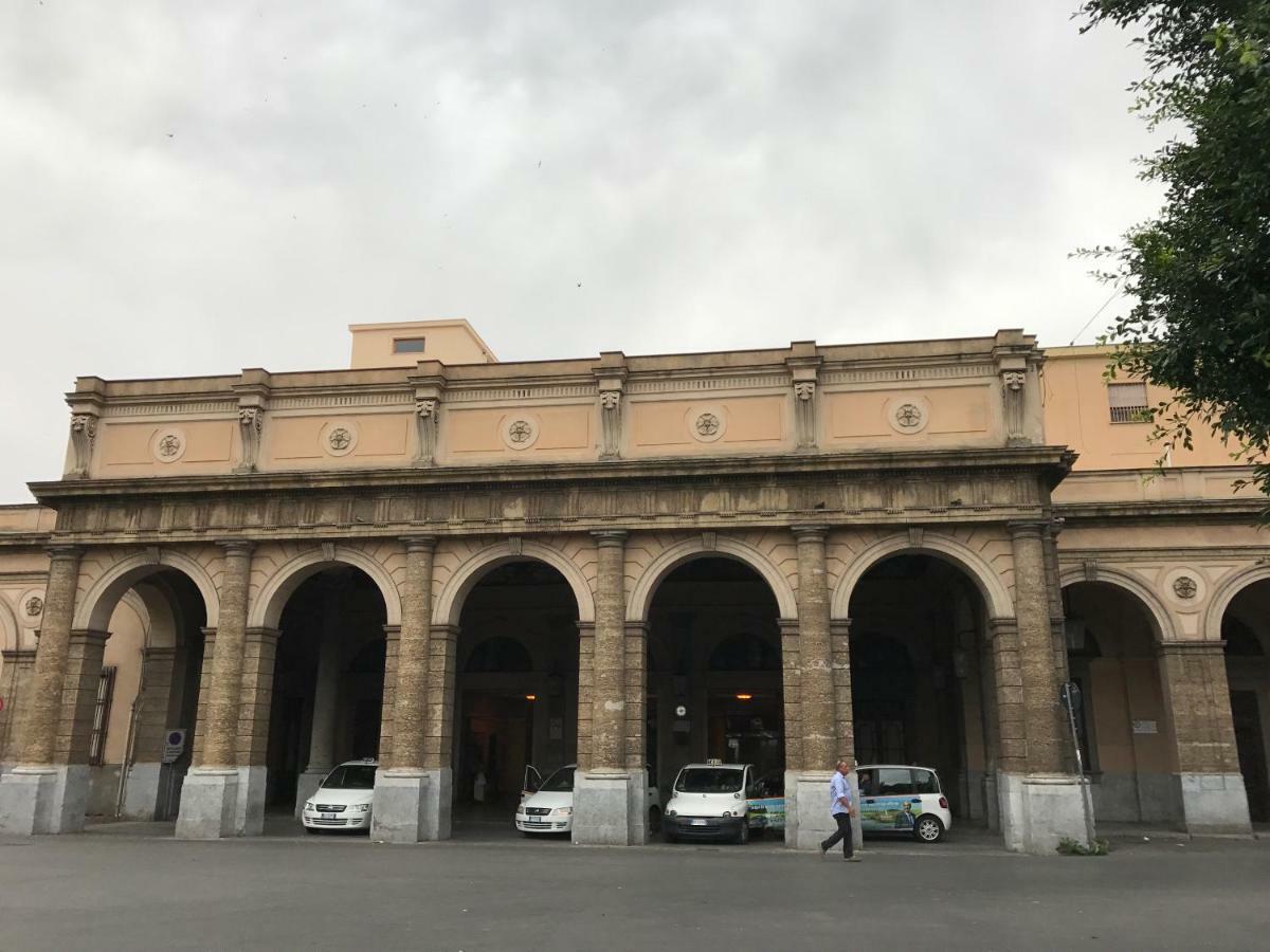 Bed and breakfast Bedroom La Stazione *